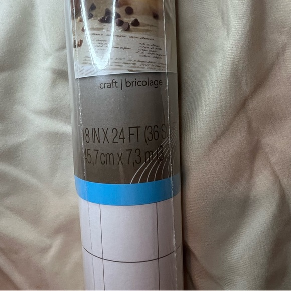 Duck Brand EasyLiner Clear Adhesive Shelf Liner - Picture 4 of 8